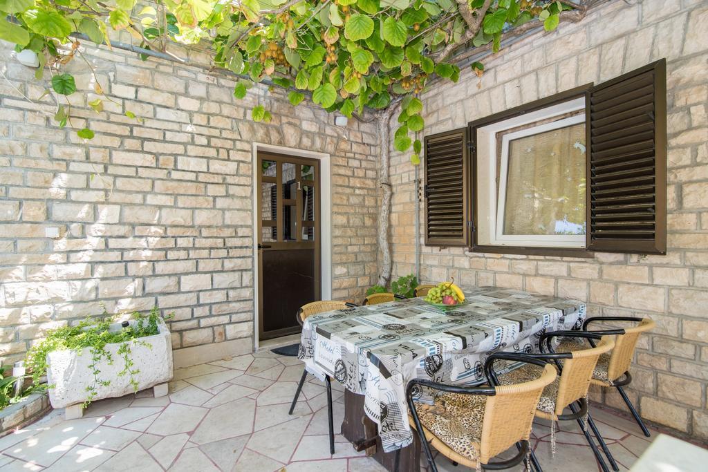 Sweet Dreams Apartamento Sutivan Exterior foto